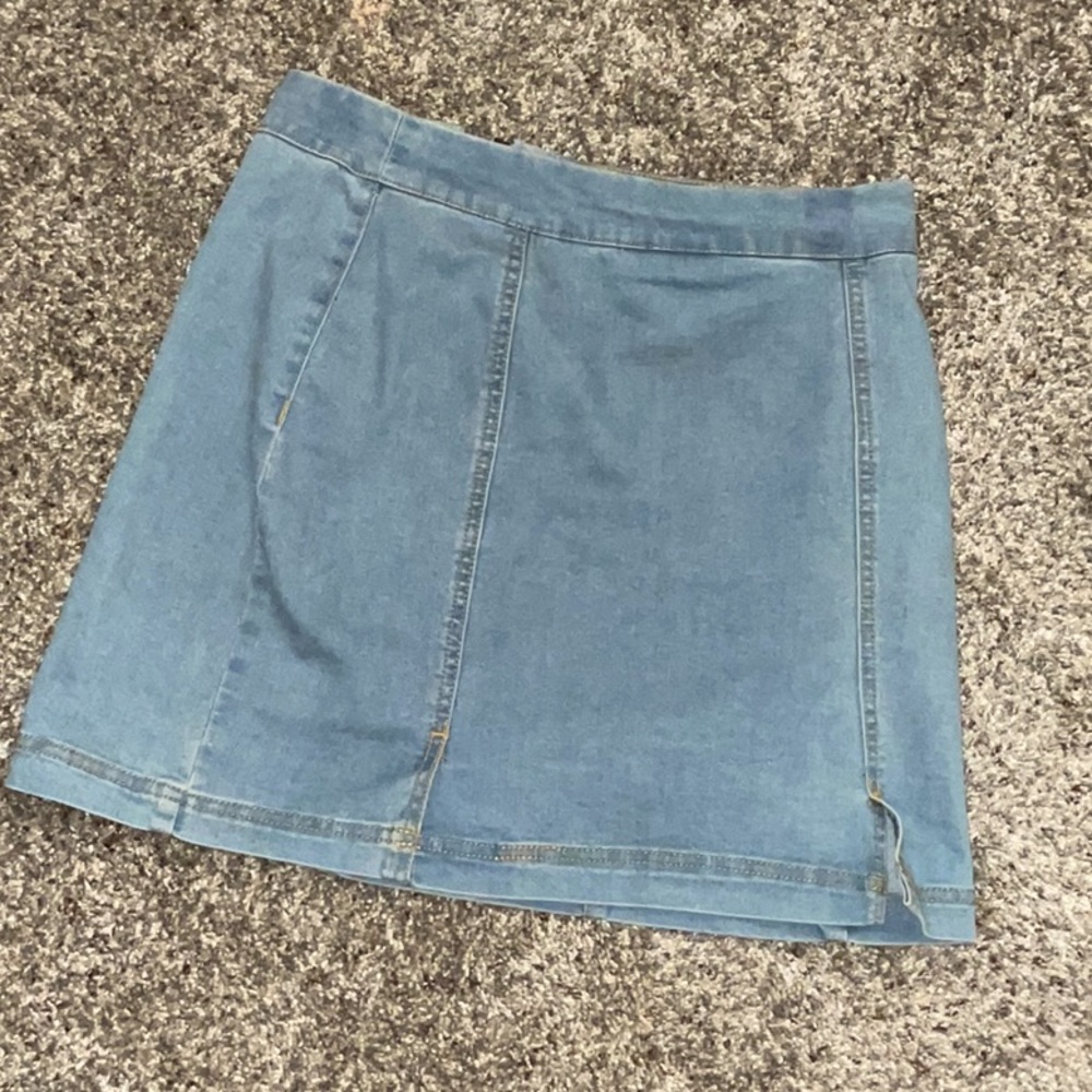 Very cute denim miniskirt